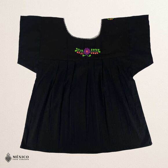 Mexican Embroidered Blouse – Handmade Otomi Floral & Animals Design - Picture 5 of 5